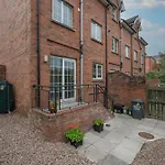 Central Belfast Apartments: Ashley Mews